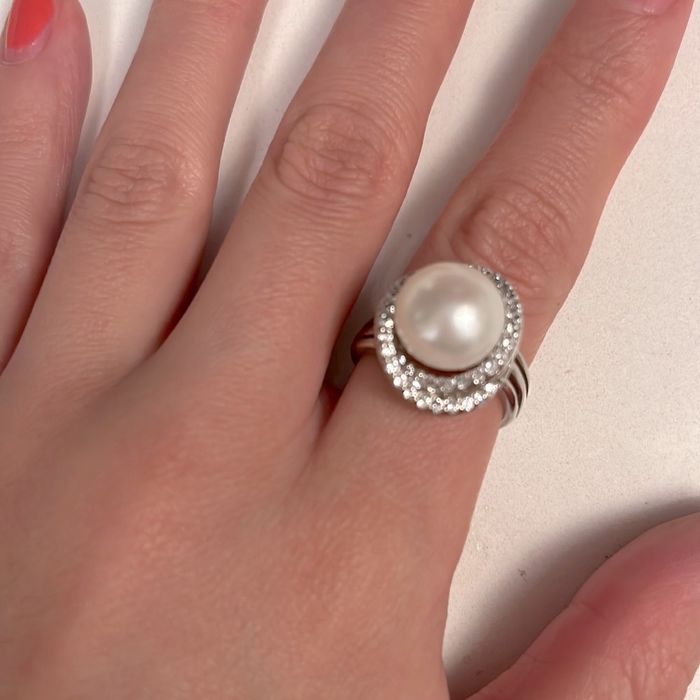 Statement freshwater pearl ring